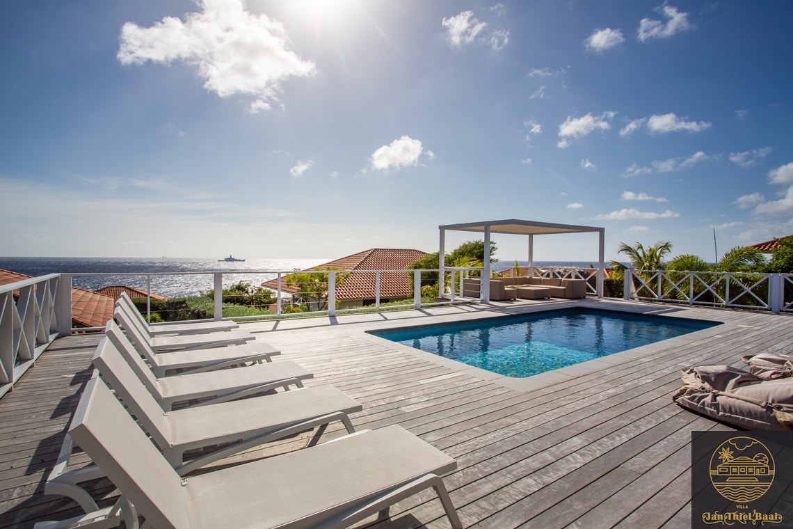 Vakantievilla Curacao huren? Wat een uitzicht. Het perfect recept voor heerlijke zon vakantie in Curacao