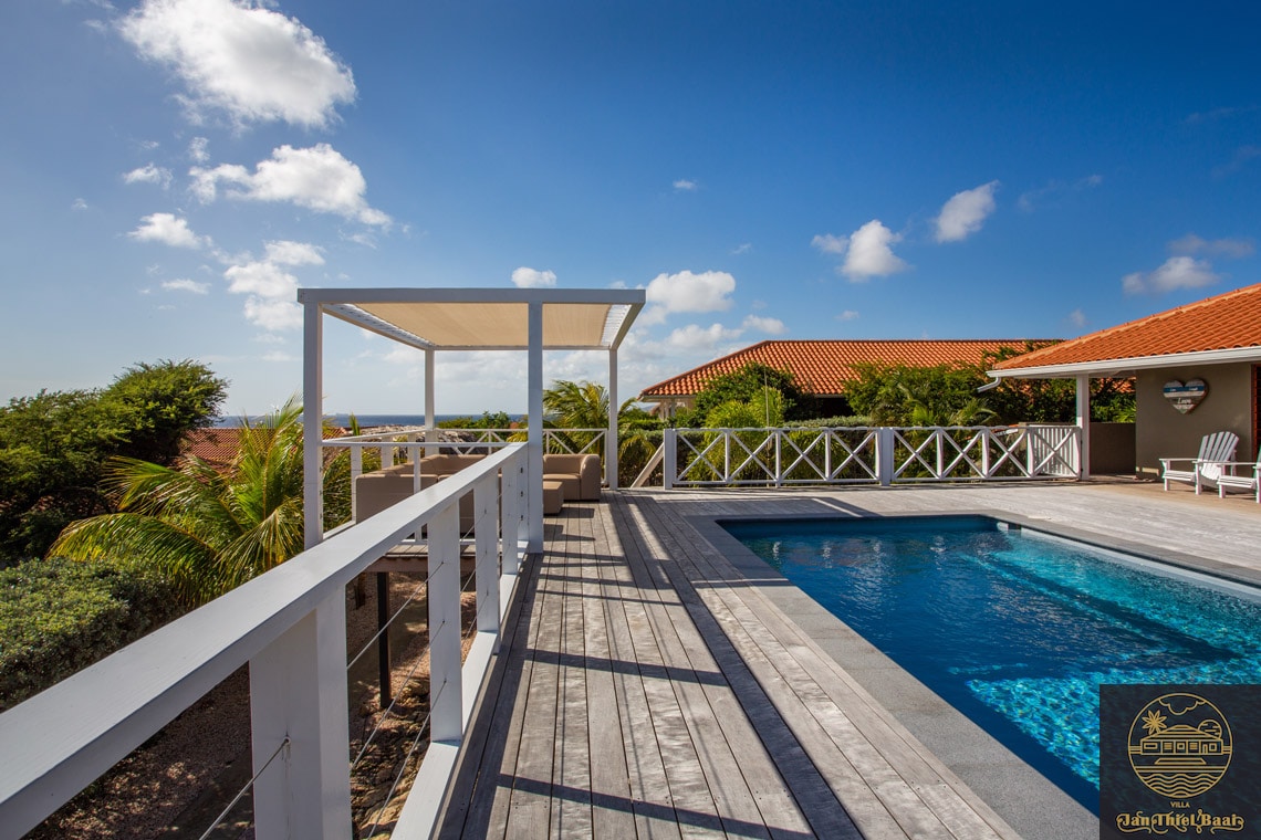Vakantievilla Curacao huren? Een foto van hoe prive je zit in deze villa